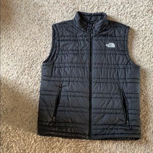 Men’s North face vest